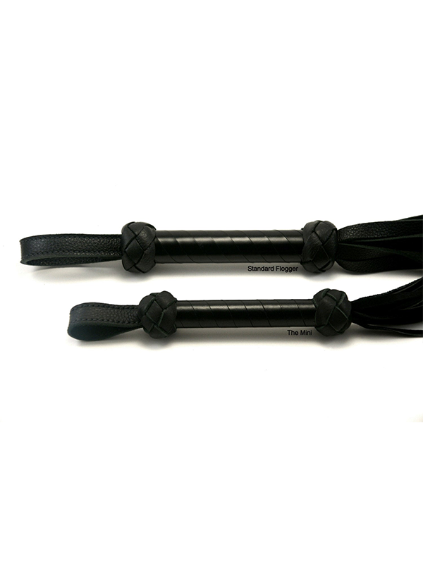 6Whips Mini Leather Flogger Detail - Come As You Are